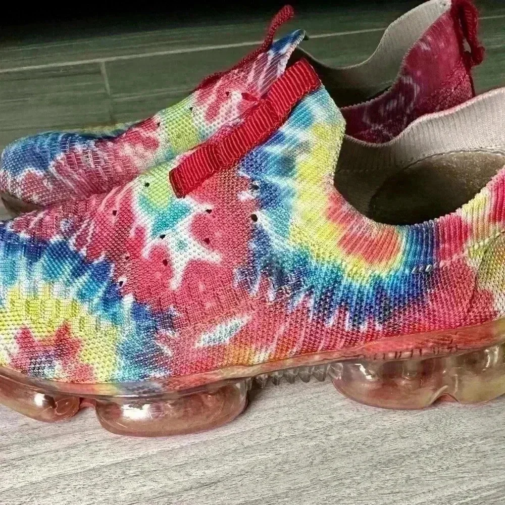 Fashion Kids Red & Blue Tie Dye Gummy Sole Mesh Sneakers Size 1